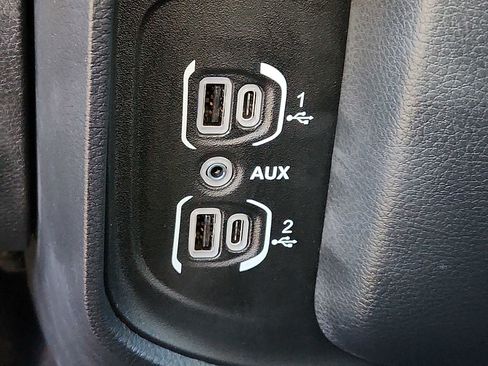 Used 2025 RAM 1500 Big Horn image 23