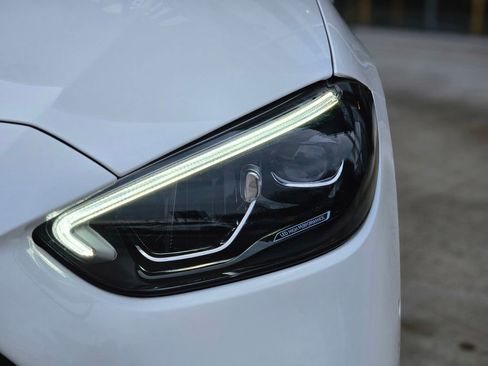 Certified 2025 Mercedes-Benz C 300 4MATIC Sedan image 10