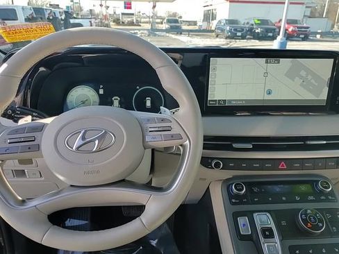 Used 2024 Hyundai Palisade Limited image 28