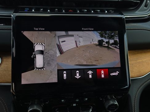 Used 2022 Jeep Grand Cherokee Summit AWD/4WD image 56
