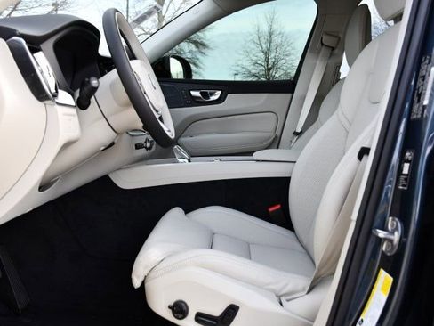 New 2026 Volvo XC60 B5 Ultra w/ Protection Package Premier image 12