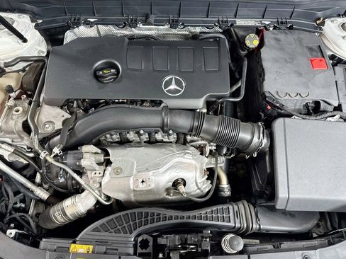 Certified 2022 Mercedes-Benz GLB 250 4MATIC image 29