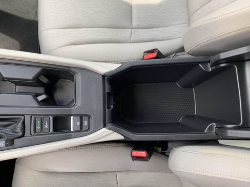 Certified 2023 Honda Accord EX image 27