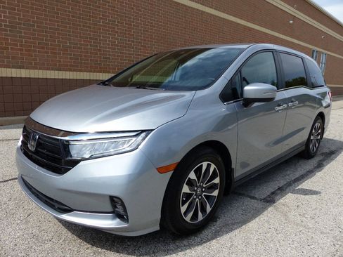 Used 2024 Honda Odyssey EX-L image 6