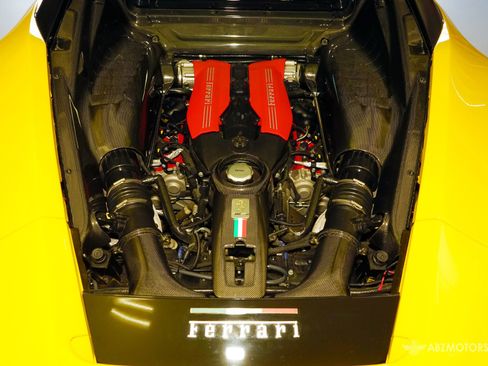 Used 2018 Ferrari 488 GTB Base image 35