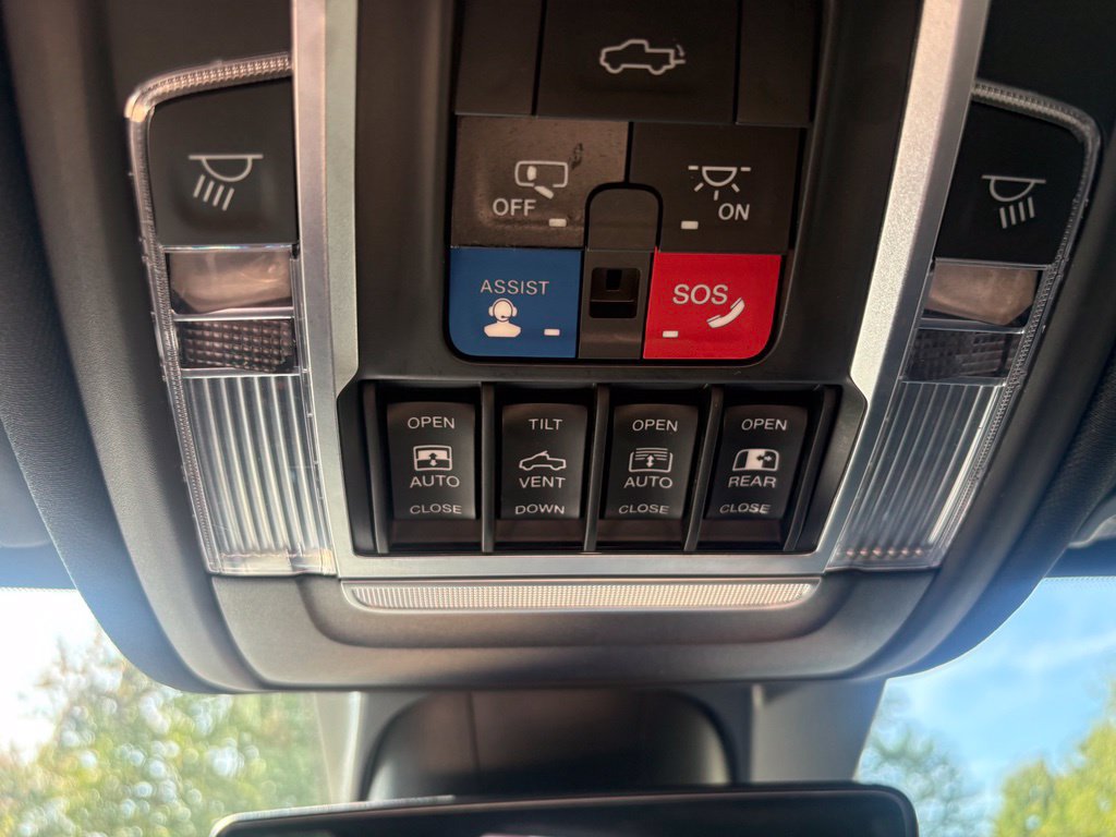 Used 2021 RAM 1500 Limited w/ Night Edition AWD/4WD image 31