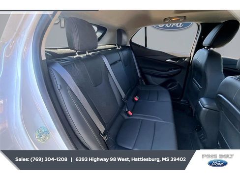 Used 2023 Buick Encore GX Essence w/ Experience Buick Package FWD image 20