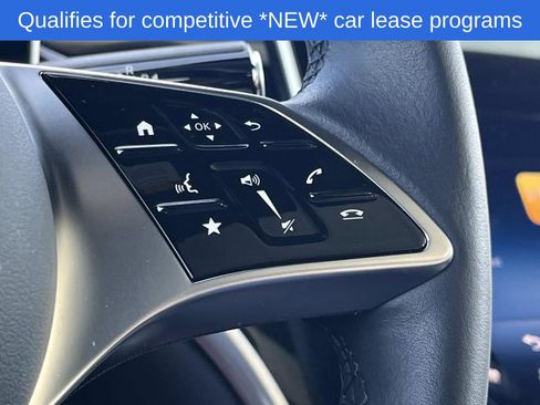 Used 2025 Mercedes-Benz GLC 300 4MATIC image 26