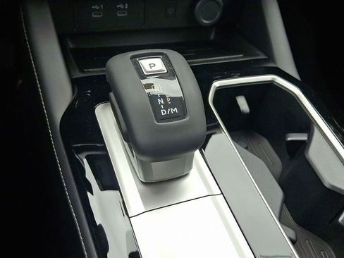 New 2026 Mitsubishi Outlander SE image 7