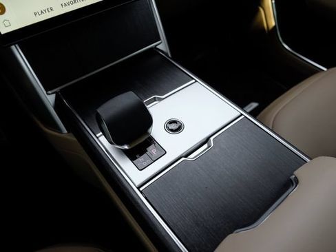 New 2026 Land Rover Range Rover SE AWD/4WD image 31