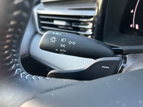 Certified 2025 Toyota Camry SE image 22