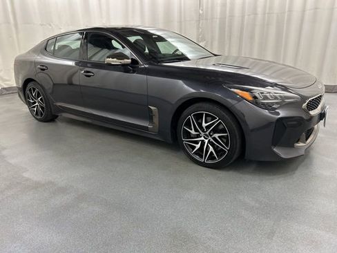 Used 2022 Kia Stinger GT-Line image 1