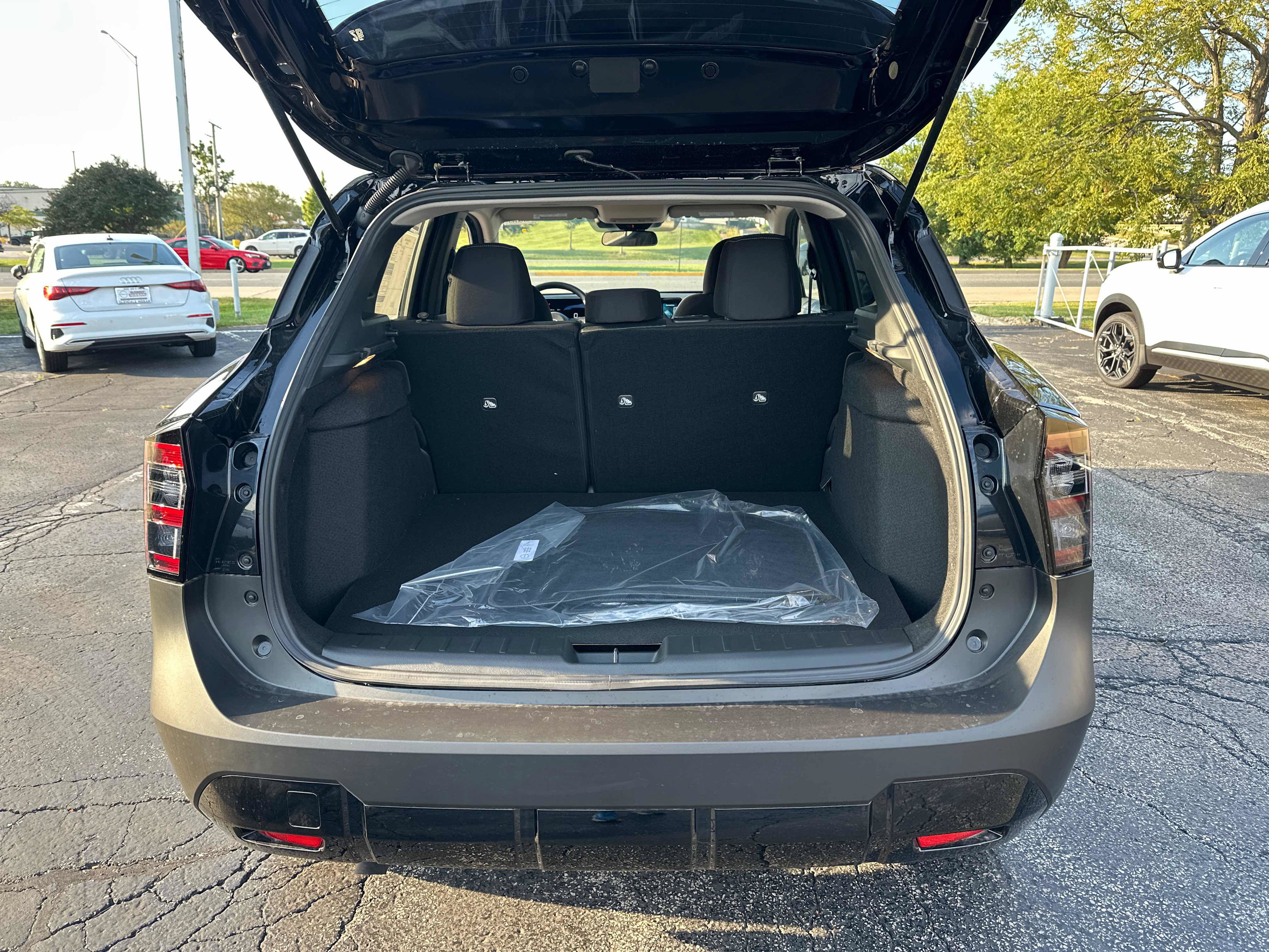 New 2027 Nissan Kicks SV AWD/4WD image 15