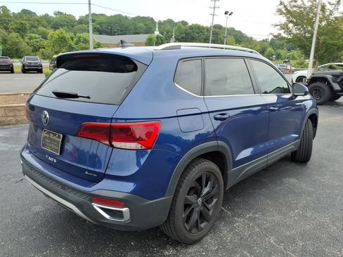 Used 2022 Volkswagen Taos SE w/ IQ.Drive SE Package AWD/4WD image 15