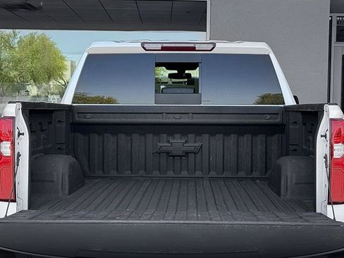 Used 2021 Chevrolet Silverado 1500 LT Trail Boss w/ Convenience Package II AWD/4WD image 22