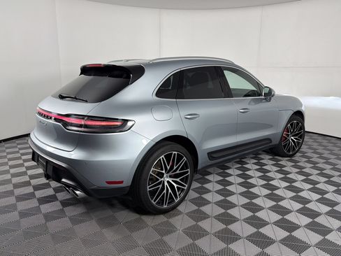 Certified 2023 Porsche Macan S AWD/4WD image 9