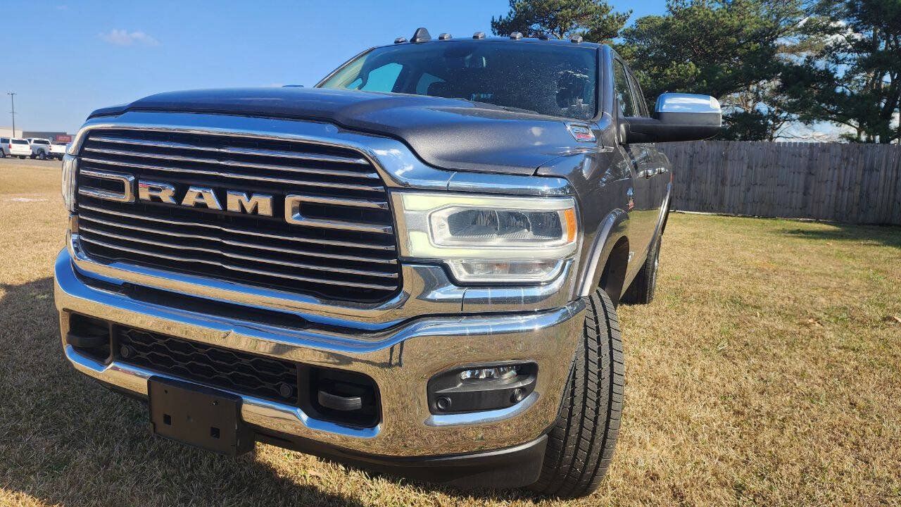 Used 2021 RAM 2500 Laramie AWD/4WD image 2