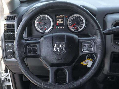 Used 2018 RAM 2500 Tradesman w/ Chrome Appearance Group RWD image 25