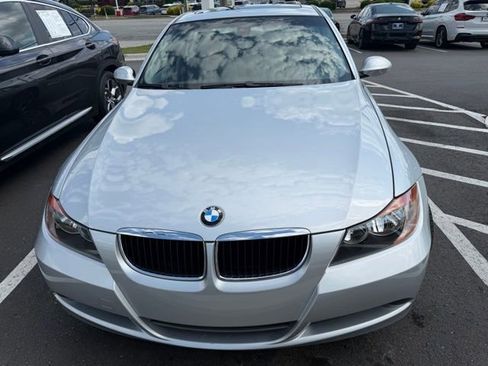 Used 2008 BMW 328i Sedan RWD image 2