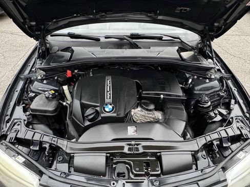 Used 2013 BMW 135i Convertible RWD image 16