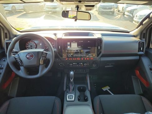 New 2026 Nissan Frontier PRO-4X w/ Tow Package AWD/4WD image 8