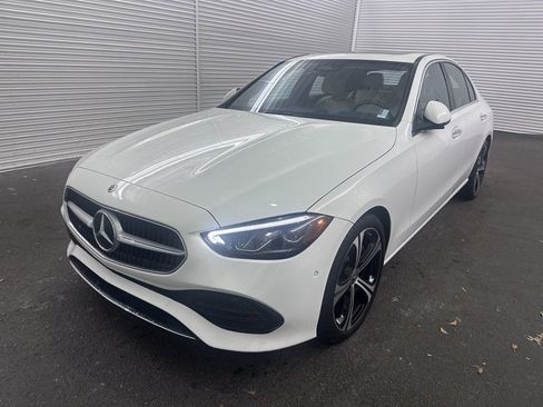 Used 2024 Mercedes-Benz C 300 Sedan image 6