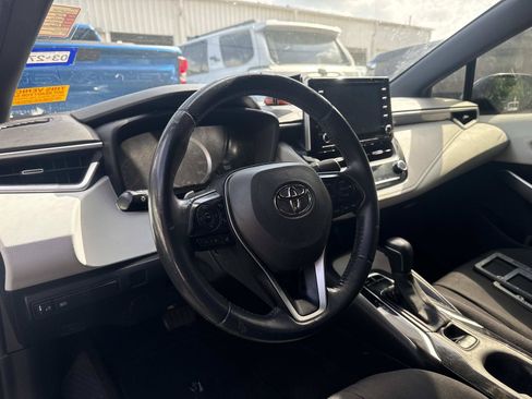Used 2021 Toyota Corolla SE FWD image 7