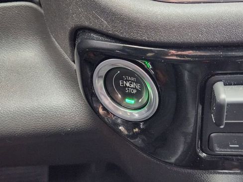 Used 2022 Chevrolet Silverado 1500 LTZ image 18