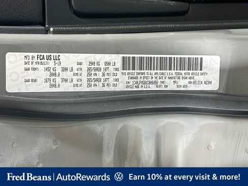 Used 2019 Jeep Grand Cherokee Laredo AWD/4WD image 37