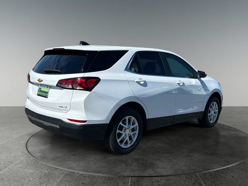 Used 2024 Chevrolet Equinox LT AWD/4WD image 10