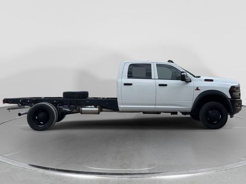 New 2026 RAM 5500 Tradesman AWD/4WD image 2