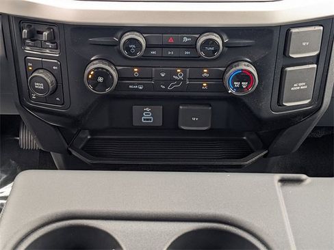 New 2025 Ford F350 XLT w/ FX4 Off-Road Package image 15