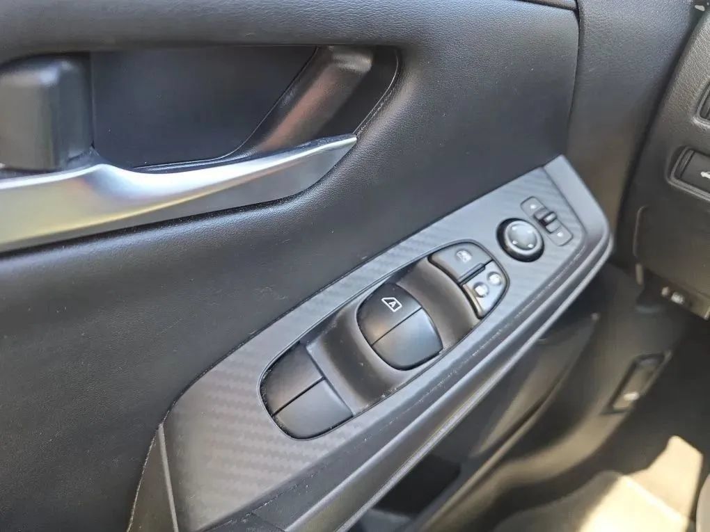 Used 2023 Nissan Sentra SV w/ All-Weather Package FWD image 23