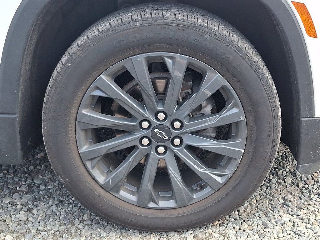 Certified 2023 Chevrolet Traverse RS AWD/4WD image 33