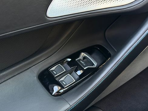 Used 2021 McLaren GT image 12