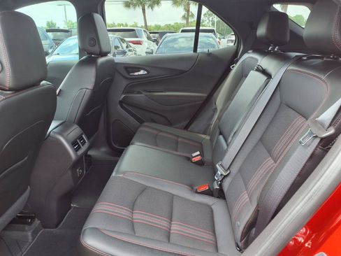 Used 2024 Chevrolet Equinox RS FWD image 24