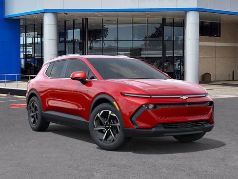 New 2026 Chevrolet Equinox EV LT image 7