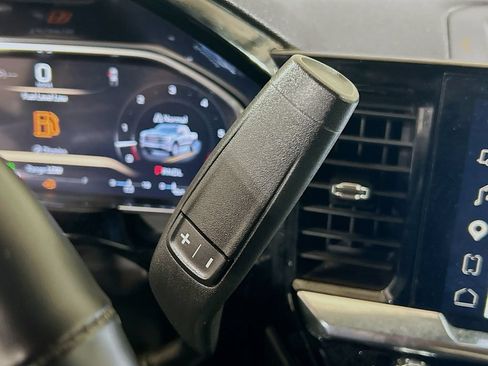 Used 2026 GMC Sierra 1500 SLE RWD image 15