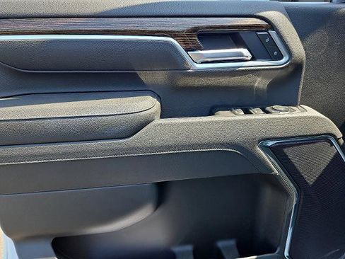 New 2025 GMC Sierra 2500 SLE image 10