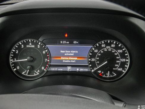 Used 2023 Nissan Armada SL w/ Cargo Package image 21