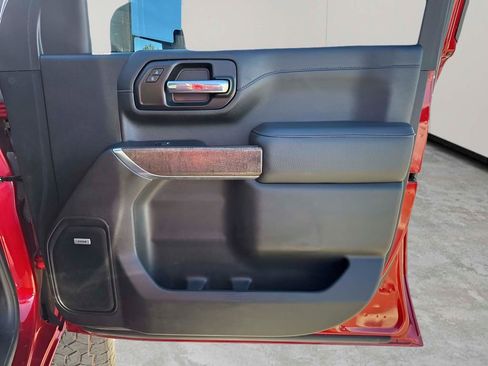 Used 2021 GMC Sierra 2500 Denali image 12