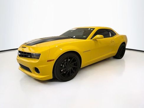 Used 2012 Chevrolet Camaro SS w/ RS Package image 3