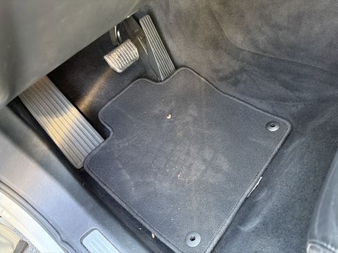 Certified 2023 Volvo XC60 B5 Core image 17