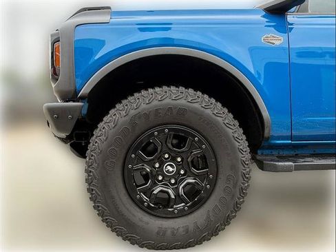 Used 2022 Ford Bronco Wildtrak AWD/4WD image 4