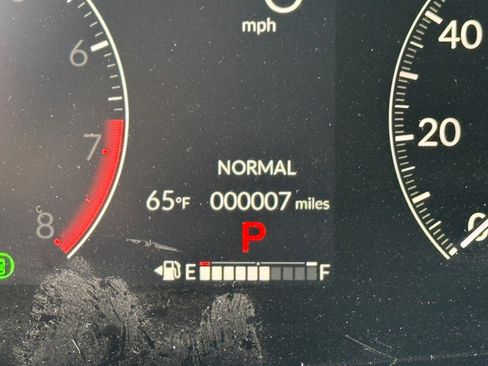 New 2026 Honda HR-V Sport image 18