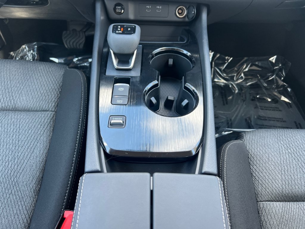 New 2026 Nissan Rogue SV FWD image 12