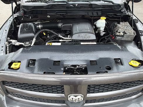 Used 2017 RAM 1500 Express AWD/4WD image 21