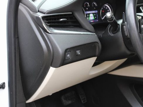 Used 2023 Buick Enclave Essence w/ Experience Buick Package image 26