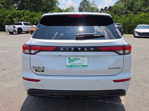 New 2026 Nissan Rogue Platinum AWD/4WD image 9
