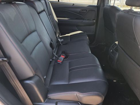 Used 2022 Honda Pilot TrailSport image 19